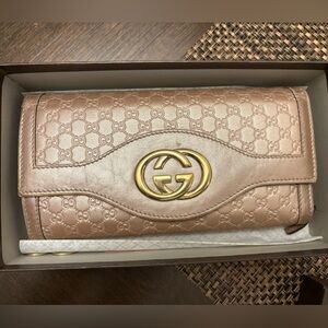 Gucci Pink Wallet/Clutch